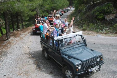 Alanya Jeep Safari – Adventure Through the Taurus Mountains