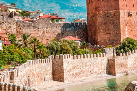 A Seaside Reset in Laguna BeachExploring the Timeless Beauty of Alanya CastleA Seaside Reset in Laguna Beach